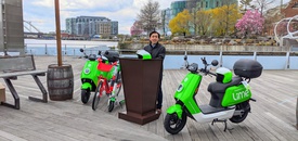 故事图片”></a>
            <figcaption>
             <img class=