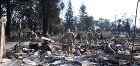 故事形象“></a>
            <figcaption>
             <img class=